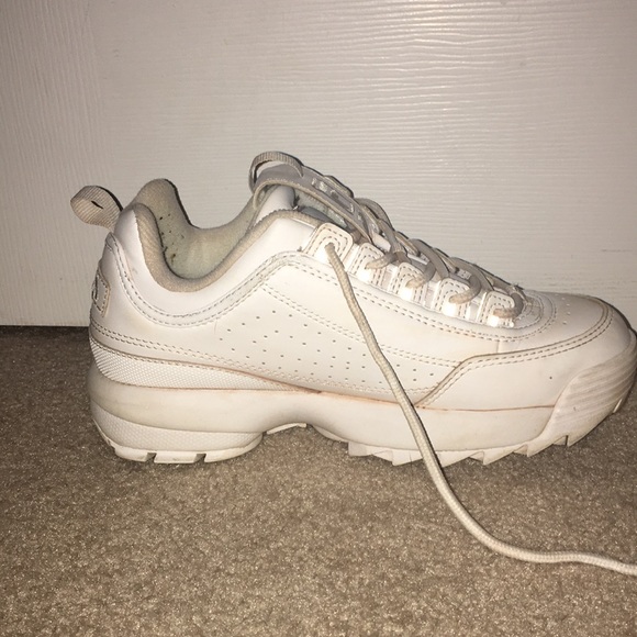 Women’s 5 white chunky filas - Picture 5 of 5